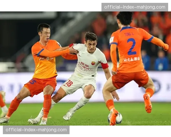 数据复盘：山东泰山vs上海海港，两队合计35次射门仅转化1球