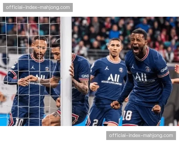 巴黎圣日耳曼迎战里昂，赛前聚焦两队后场出球速度对比