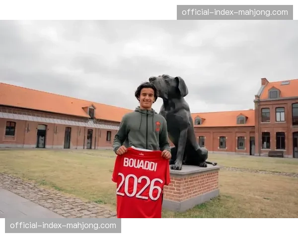 为冲击欧战，里尔俱乐部与主赞助商续签三年合作协议，金额创队史纪录